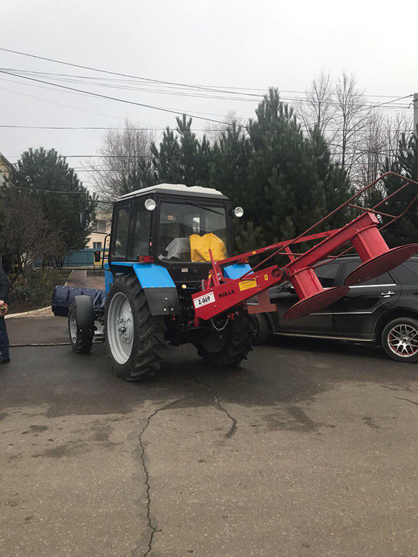 traktor 4